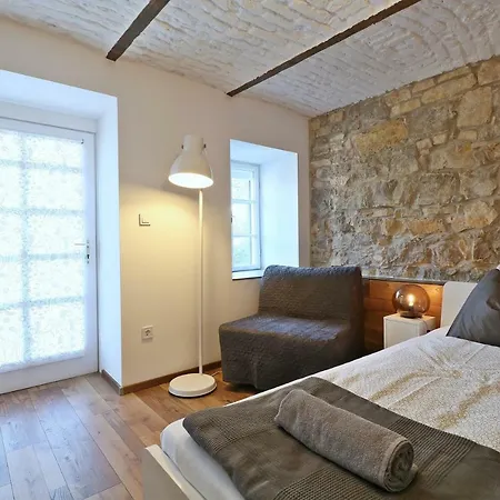 Villanna Apartman * Balatonfured